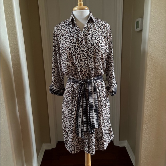 Gretchen Scott Designs Dresses & Skirts - Gretchen Scott Leopard Print Dress